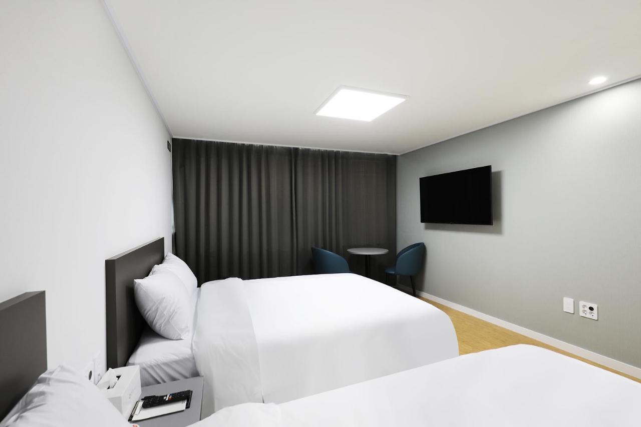 Mokpo Ocean Hotel Buitenkant foto