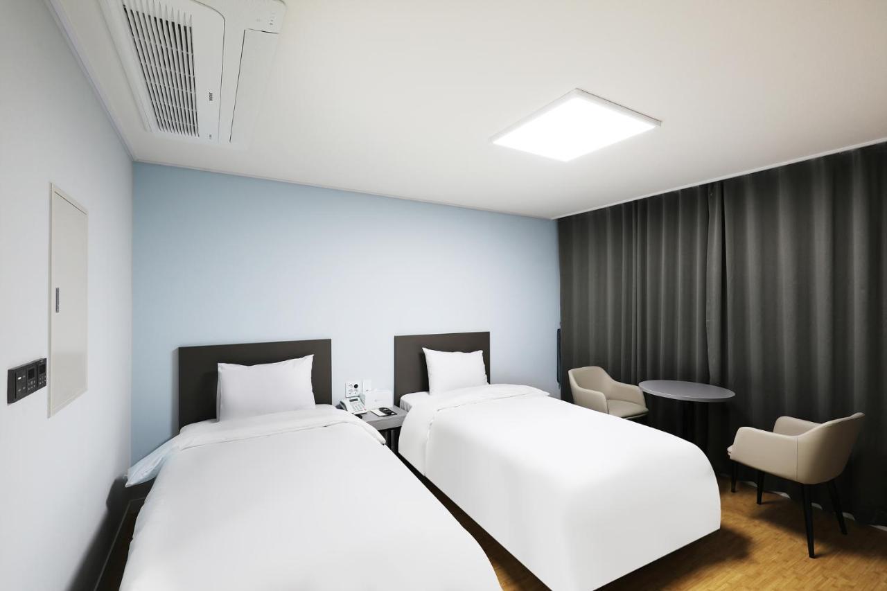 Mokpo Ocean Hotel Buitenkant foto